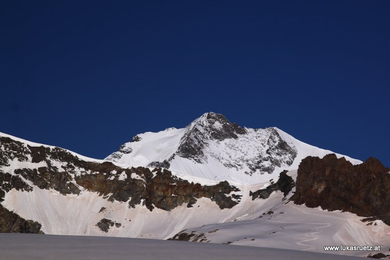Blick vom Persgletscher zum Piz Bernina