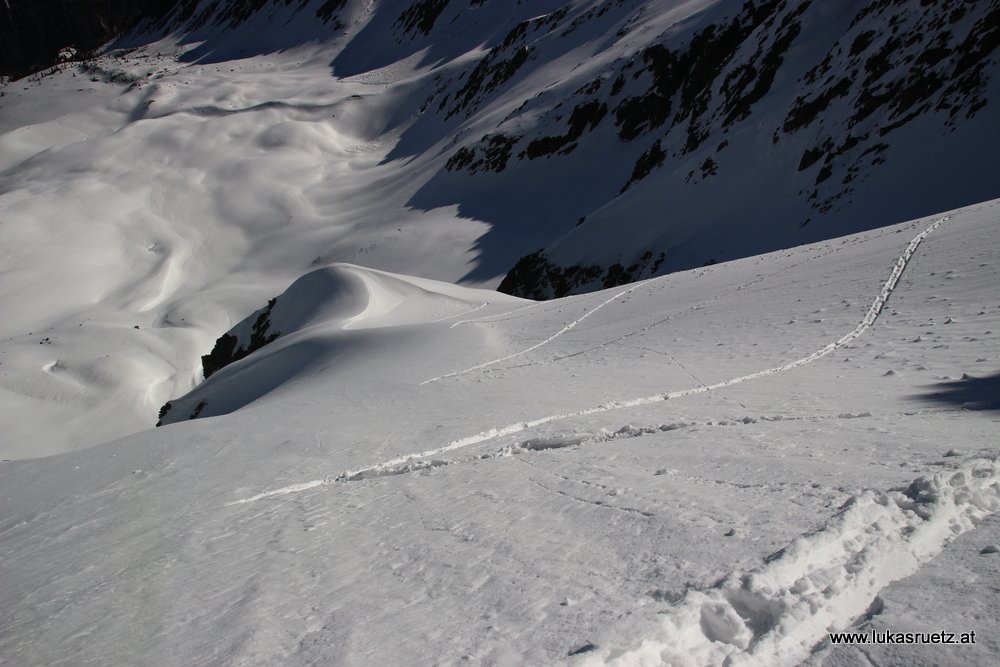 Mittelteil mit Ski