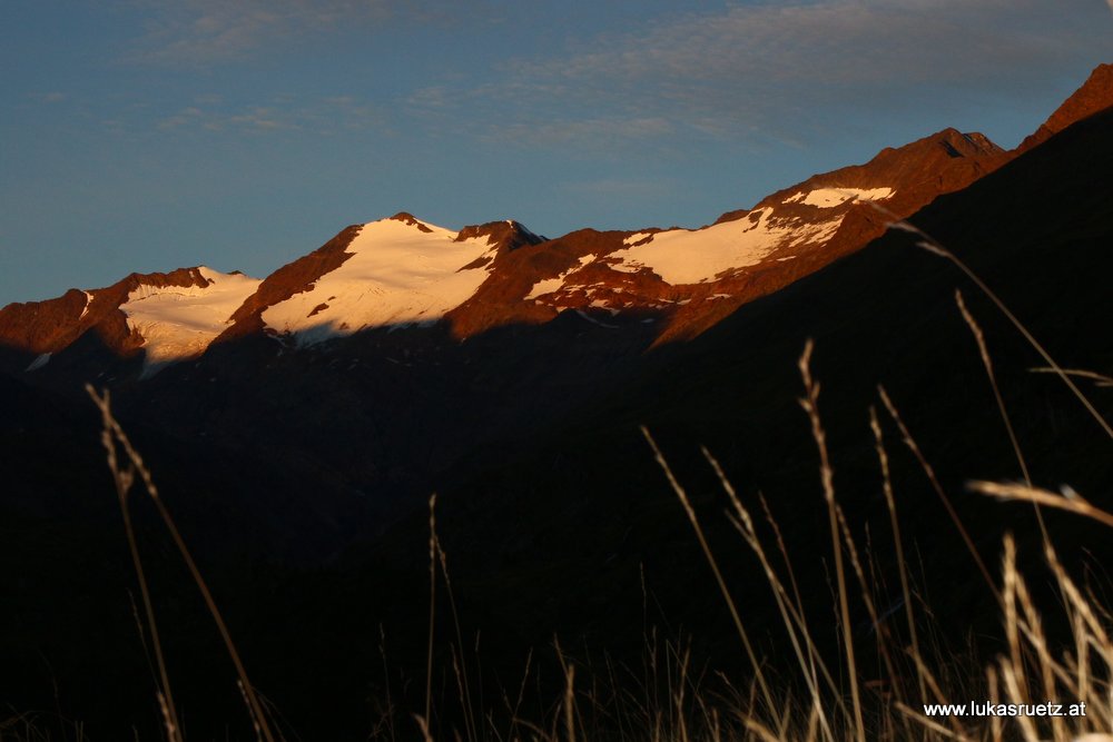 Schalfkogel, Firmisanschneide