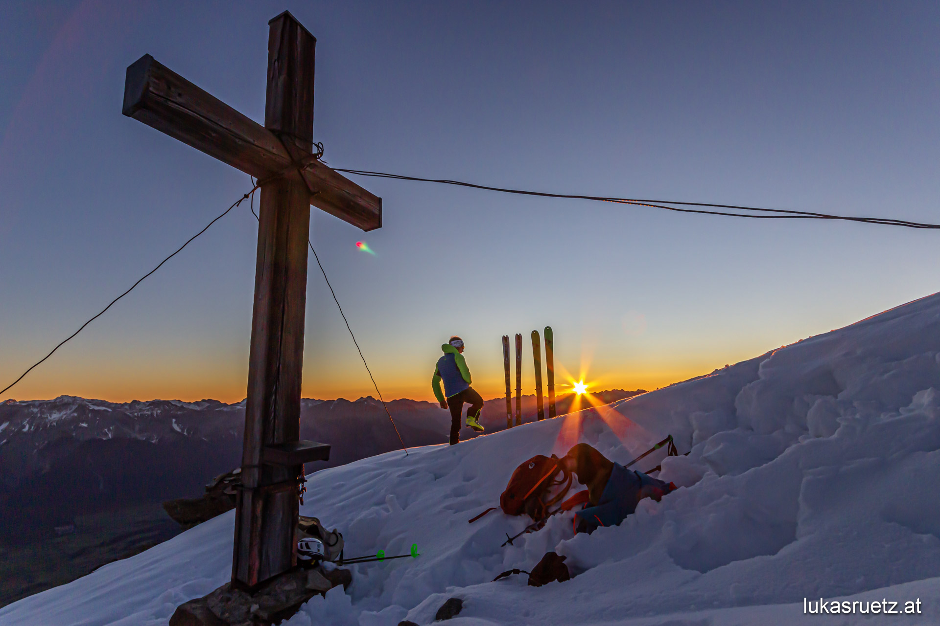 Pirchkogel zu Sonnenaufgang | 12.06.2020 Skitour bei Harsch und Bruchharsch