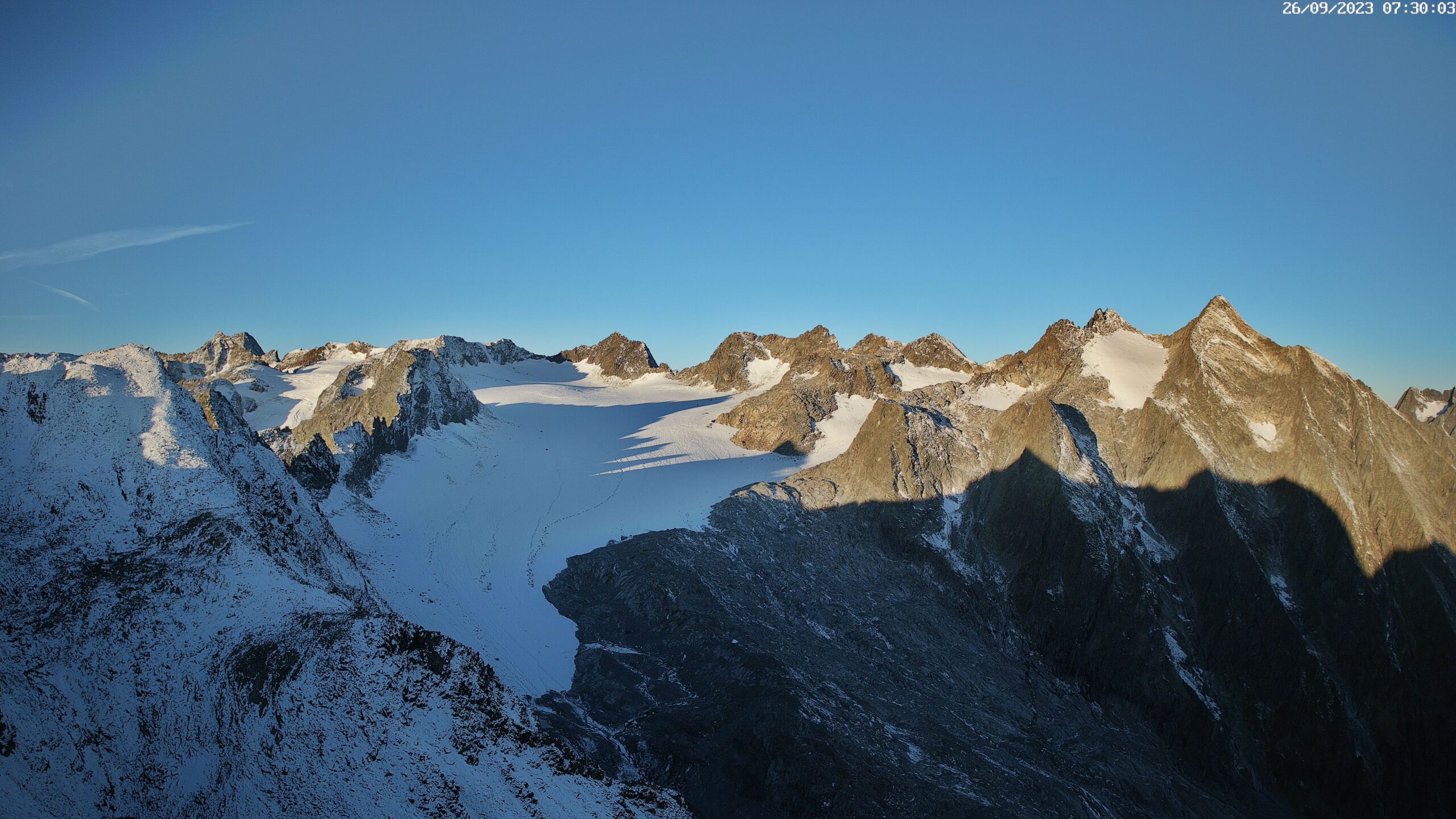 Neue Webcam – Lüsener Ferner Gletscher- & Schneebeobachtung